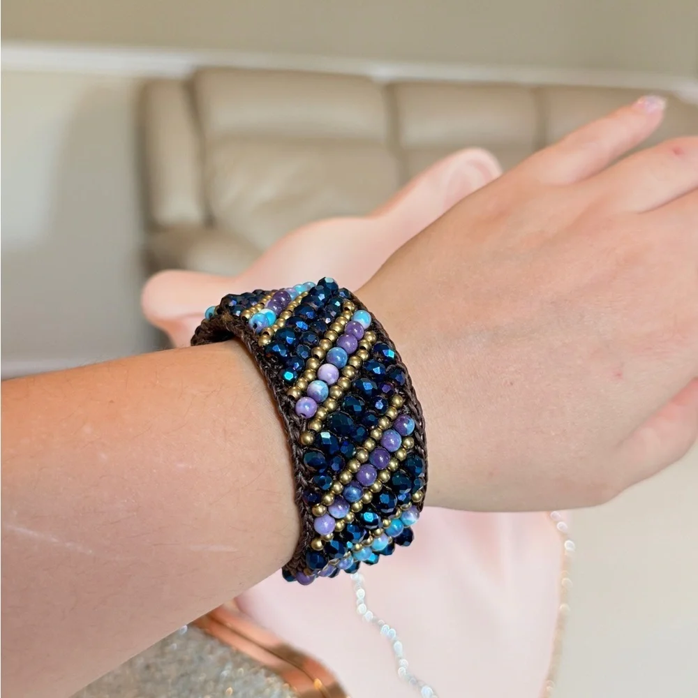 ⚜️ Beaded Bracelet with Blue and Purple Accents - Picture 1 of 7